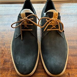 Ecco Men's Black Suede Oxfords with Tan Laces